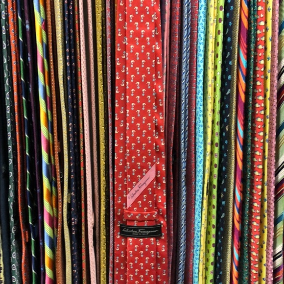 Salvatore Ferragamo tie - red, white, and blue - Picture 7 of 7